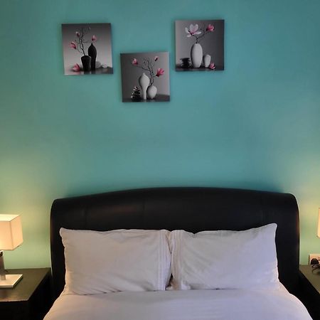 Lovely 2- Bedroom Apartment In Белфаст Экстерьер фото